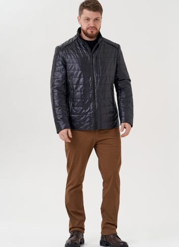 Куртка мужская черного цвета 