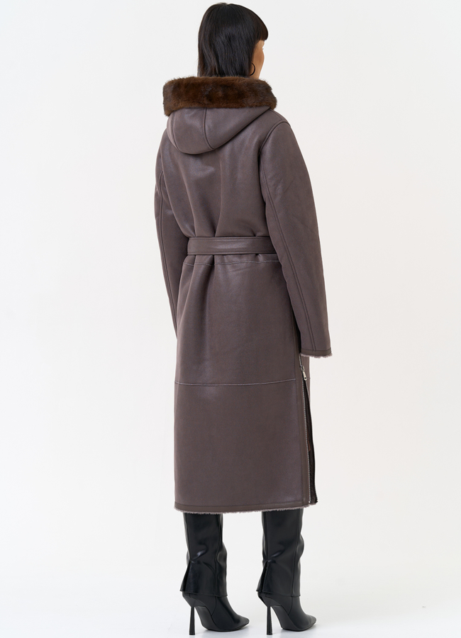 Женская дубленка из эко замши с поясом модель № 31515 в кредит