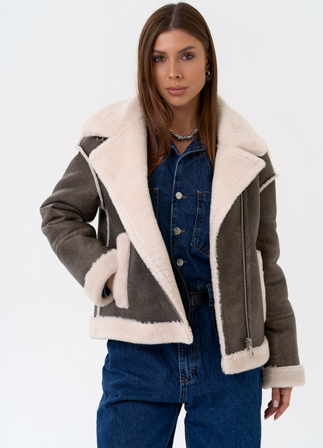 Женская короткая дубленка из эко замши модель № 31316 в рассрочку