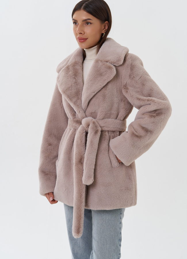 Женский пуховик из эко меха с манишкой модель № 27747 универмаг малина