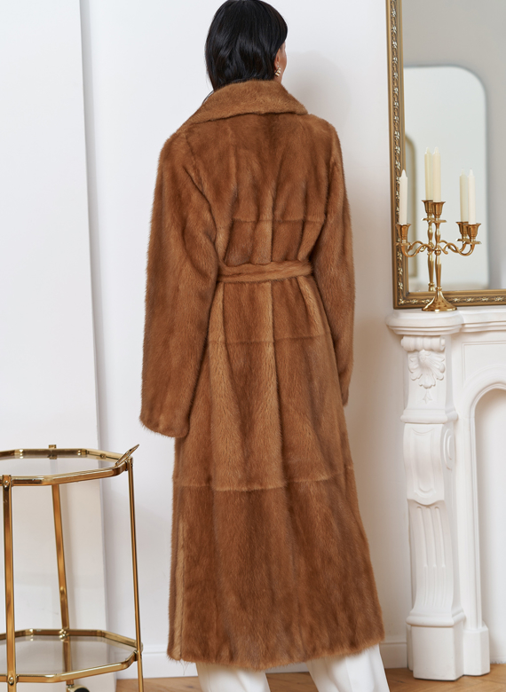 Женская длинная шуба из меха норки