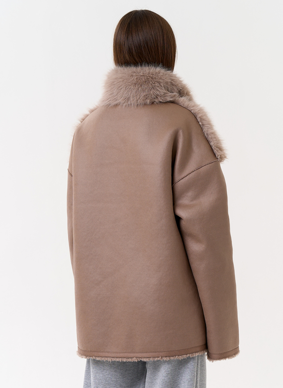 Женская дубленка из эко замши с отделкой из эко меха